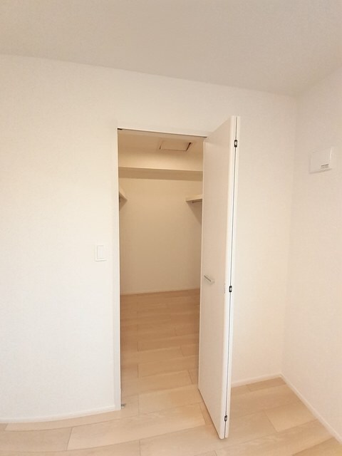 物件内観写真9　(収納)