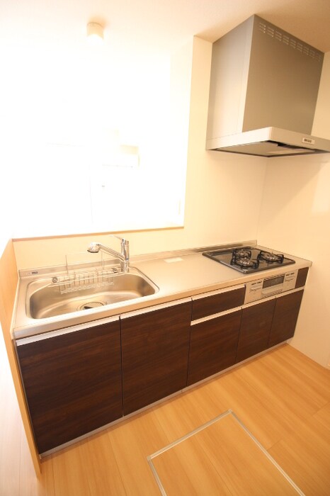 物件内観写真5　(システムキッチン)