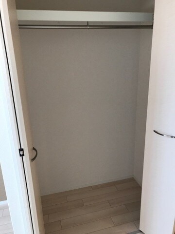 物件内観写真9　(クローゼット)