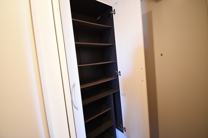 物件内観写真12　(シューズボックス)