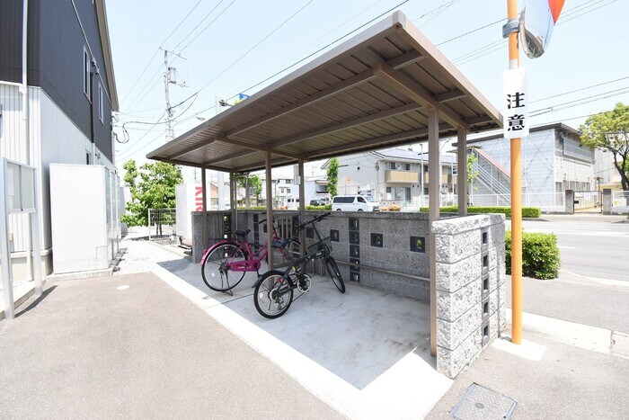 物件内観写真20　(駐輪場)