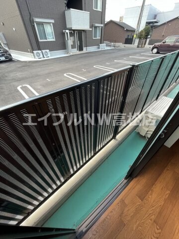 物件内観写真13　(陽当たり良好なバルコニーです)