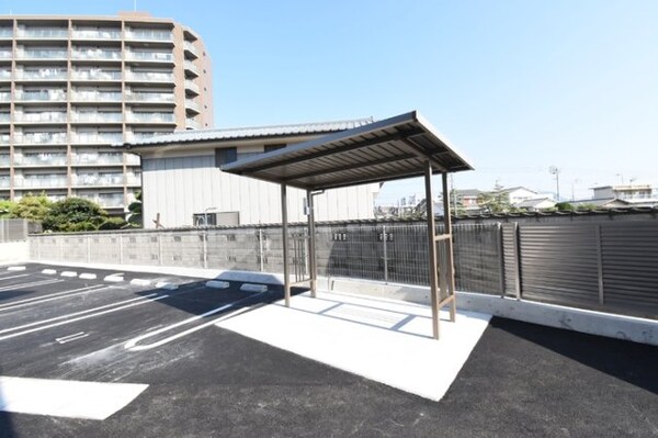 建物設備(駐輪場)