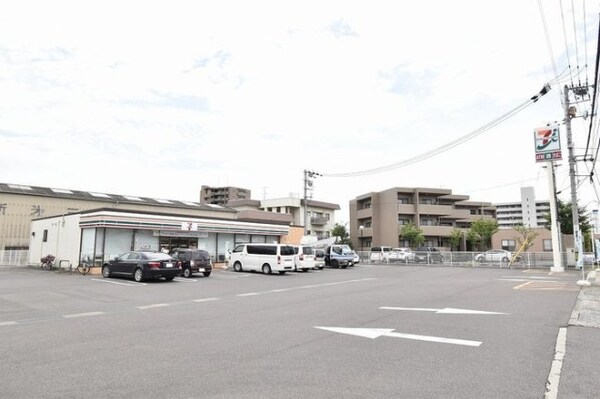 セブンイレブン高松木太町本村店