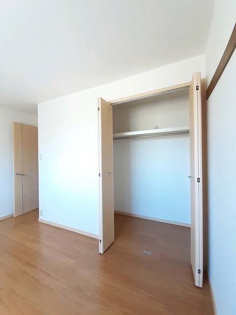 物件内観写真9　(収納)