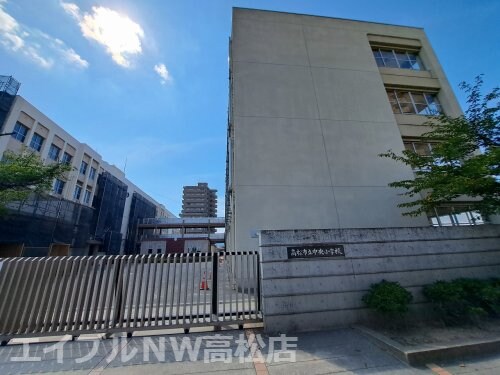 物件内観写真21　(高松市立太田中学校 1365m)