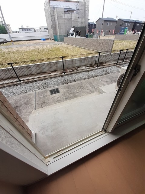 物件内観写真14　(庭)