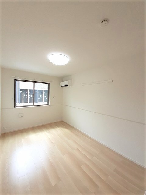 物件内観写真10　(その他部屋・スペース)