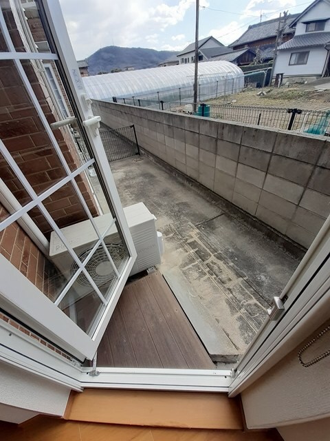 物件内観写真13　(庭)