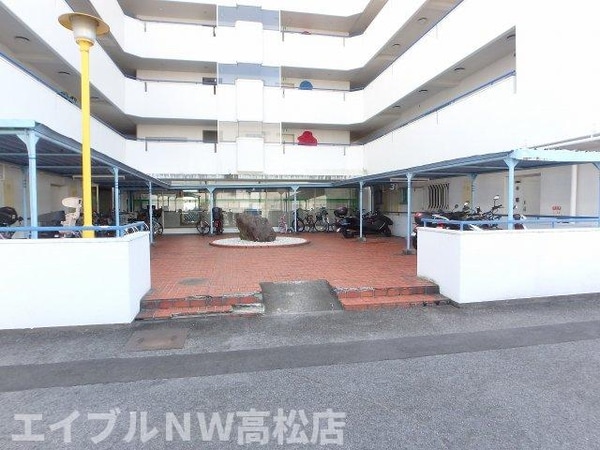 建物設備(駐輪場)