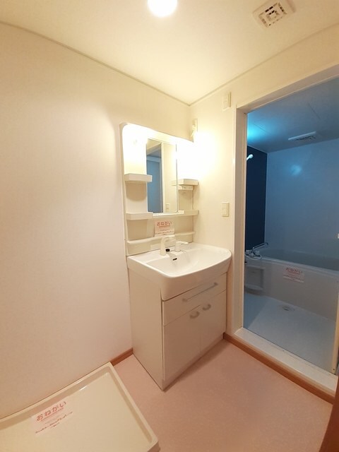 物件内観写真10　(洗面所)