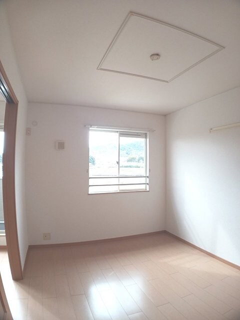 物件内観写真8　(その他部屋・スペース)