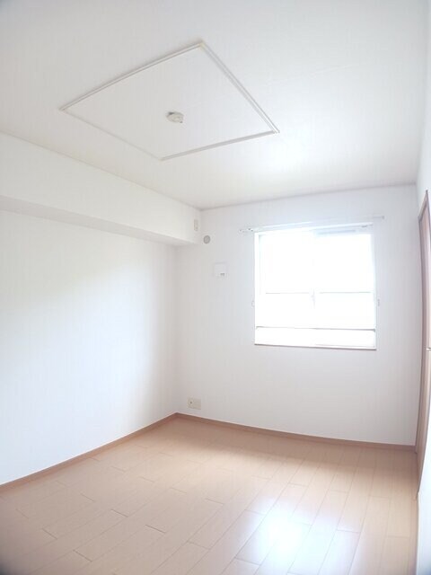 物件内観写真7　(その他部屋・スペース)