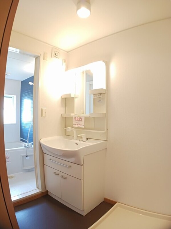 洗面・脱衣所(洗面所)