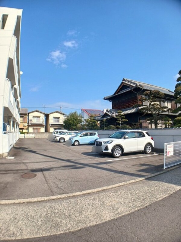 駐車場(駐車場)