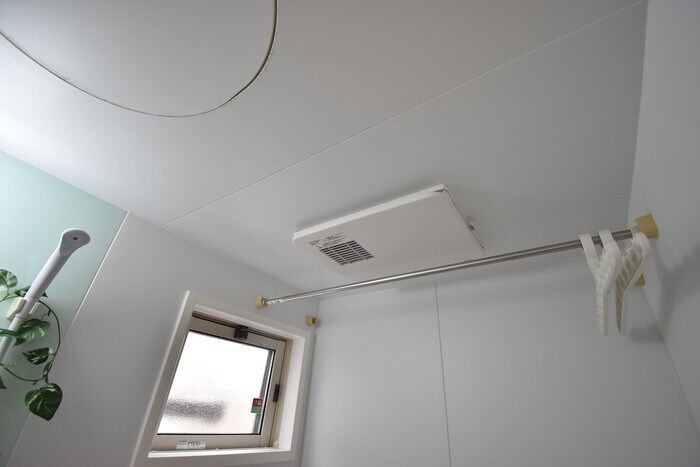 物件内観写真21　(浴室換気乾燥機)