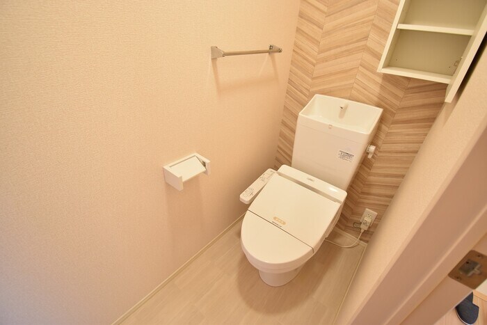 物件内観写真6　(温水洗浄暖房便座)