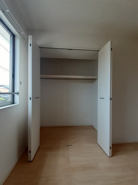 物件内観写真9　(収納)