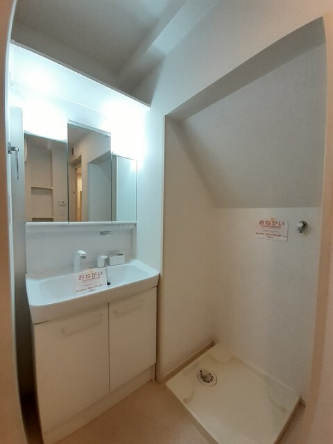 物件内観写真7　(洗面所)