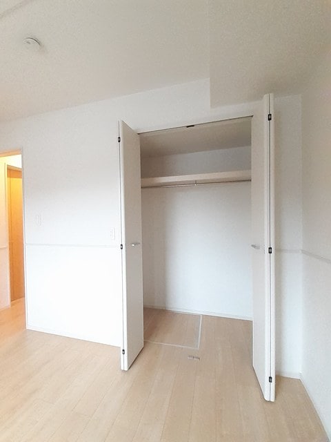 物件内観写真9　(収納)