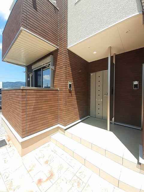 物件外観写真2　(その他共有部分)