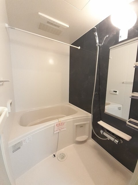 物件内観写真5　(バス／シャワールーム等)