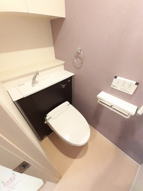 物件内観写真7　(トイレ)