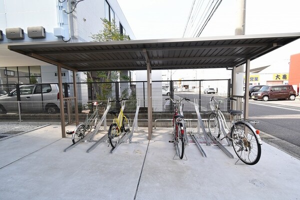 建物設備(駐輪場)