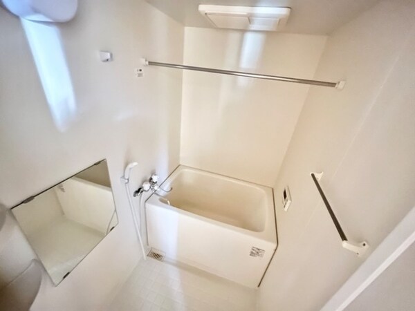 浴室(バス／シャワールーム等)