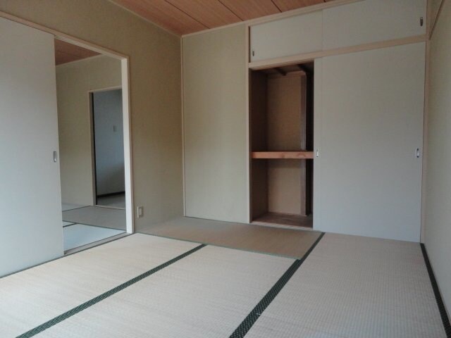 物件内観写真6　(和室)