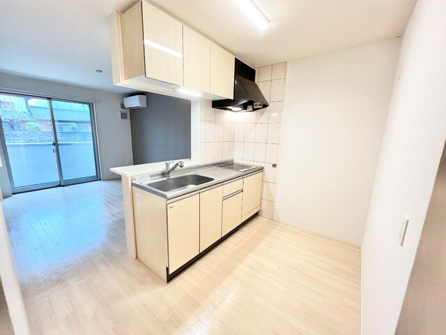 物件内観写真13　(リビング)