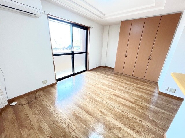 物件内観写真15　(リビング)