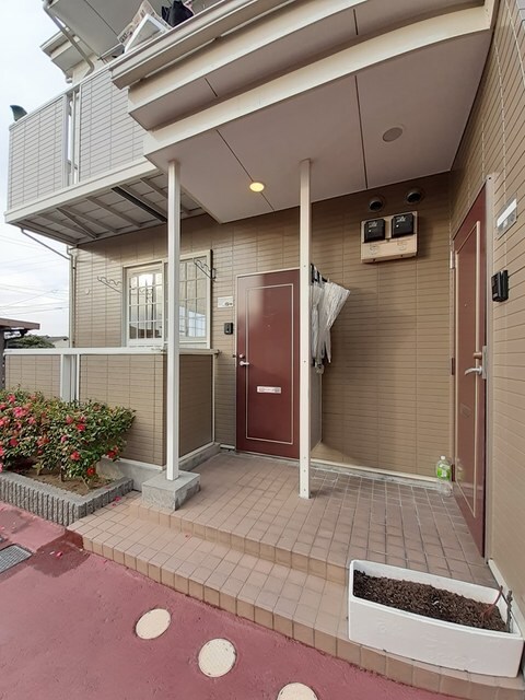 物件外観写真2　(その他共有部分)