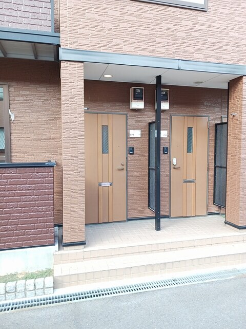 物件外観写真2　(その他共有部分)