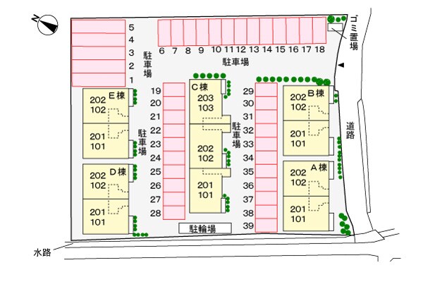 物件外観写真3　(駐車場)