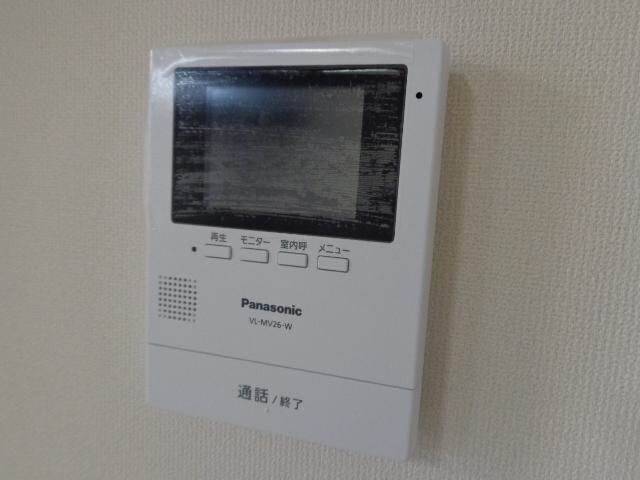 物件内観写真11　(カメラ付インターホン)