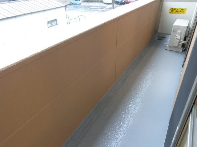 物件内観写真13　(ベランダ)