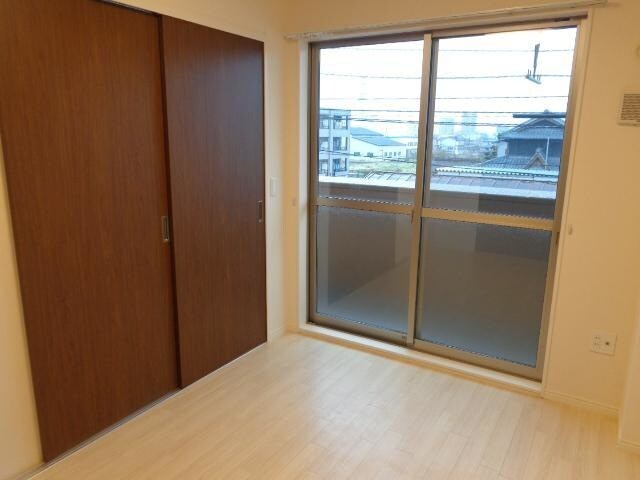 物件内観写真18　(室内)