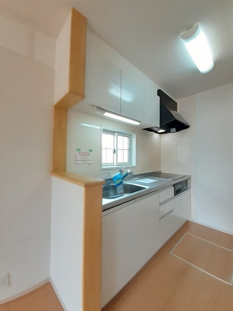 物件内観写真4　(キッチン)