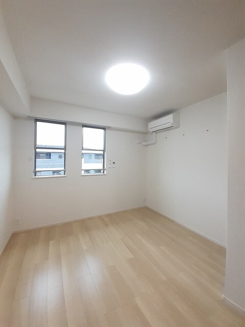 物件内観写真8　(その他部屋・スペース)