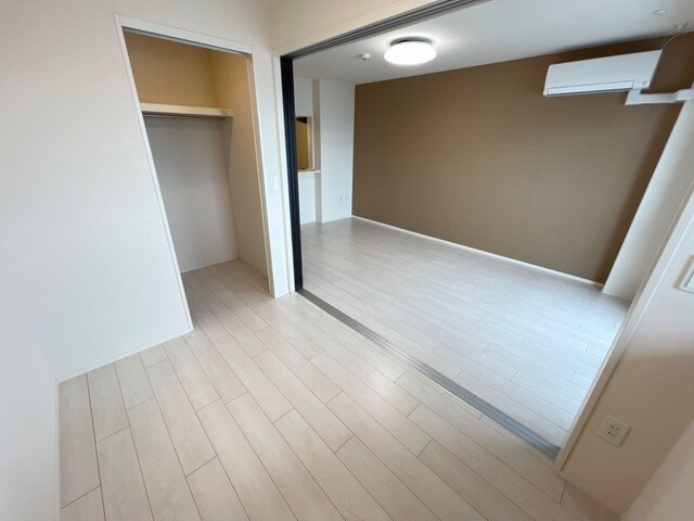 物件内観写真11　(室内)
