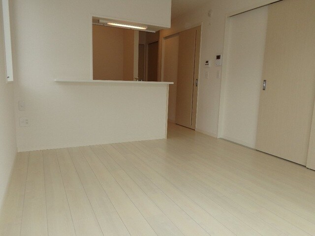 物件内観写真7　(リビング)