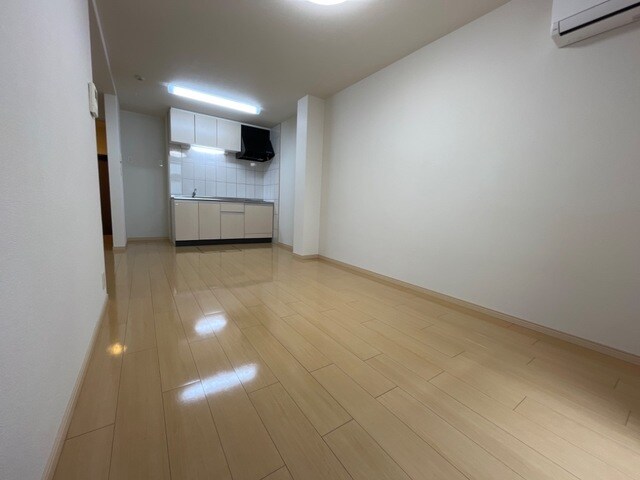 物件内観写真21　(リビング)