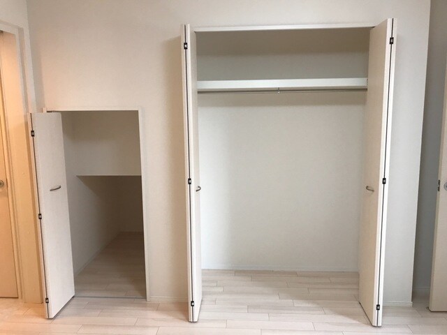 物件内観写真4　(クローゼット)