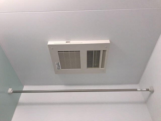 物件内観写真16　(浴室換気乾燥機)
