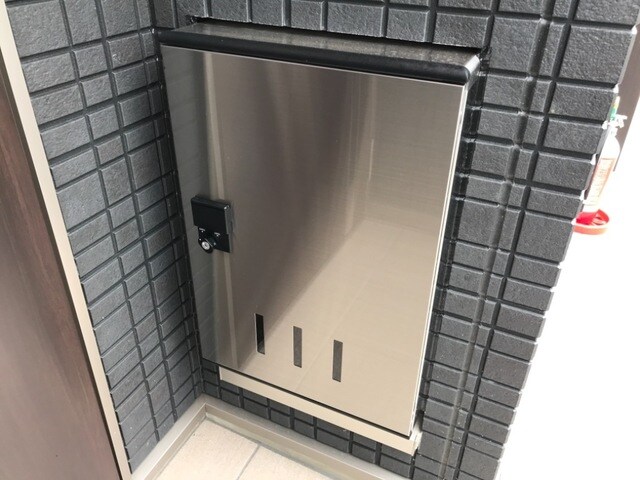 物件内観写真21　(宅配BOX)