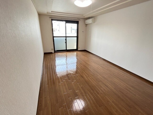 物件内観写真10　(室内)