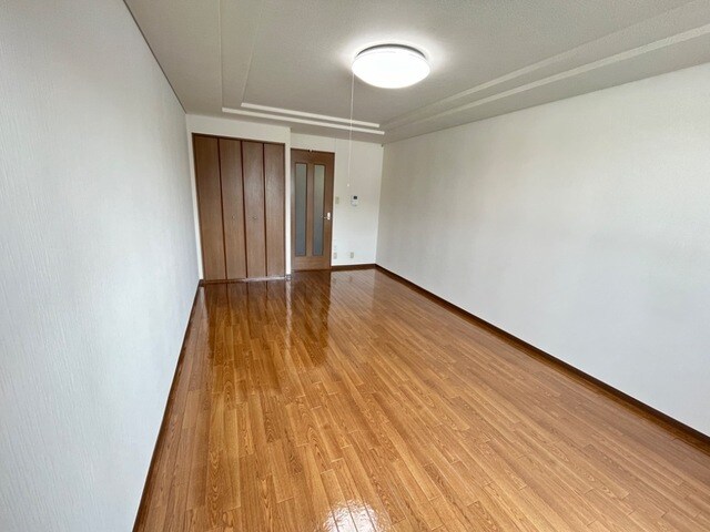 物件内観写真11　(室内)