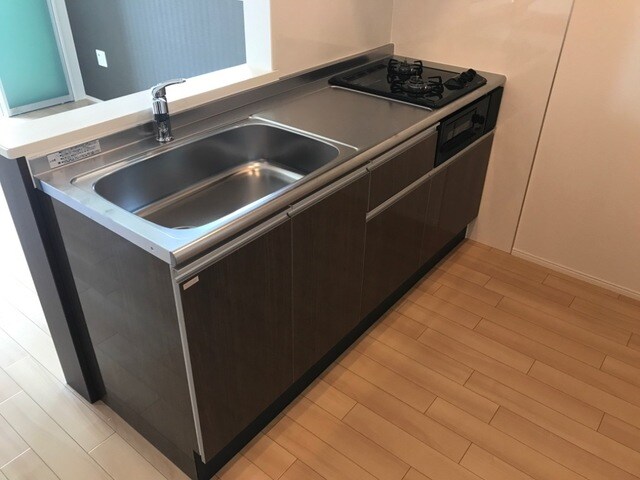 物件内観写真4　(カウンターキッチン)