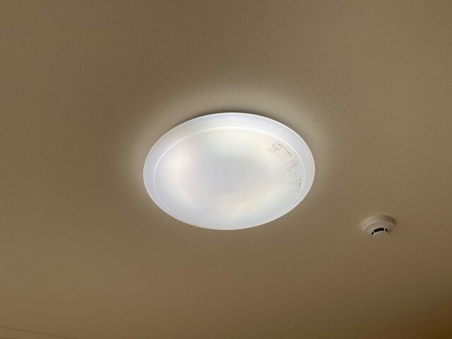 物件内観写真15　(照明器具)